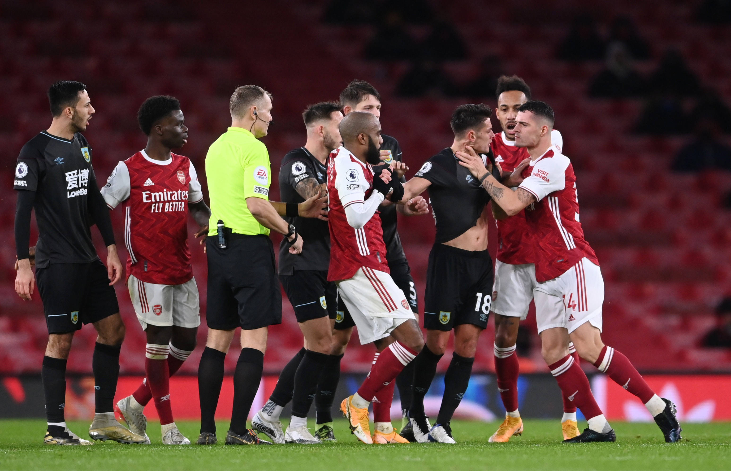 8篮板8助 8篮板8助